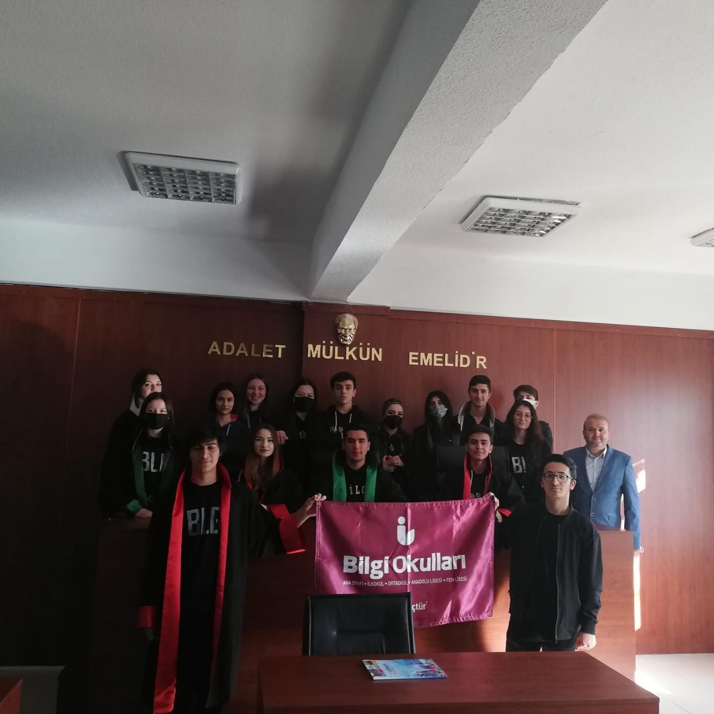 Okulumuz 12 Eşit Ağırlık sınıfı öğrencilerimiz ile Ondokuz Mayıs Üniversitesi Ali Fuat Başgil Hukuk Fakültesini ziyaret ettik. 